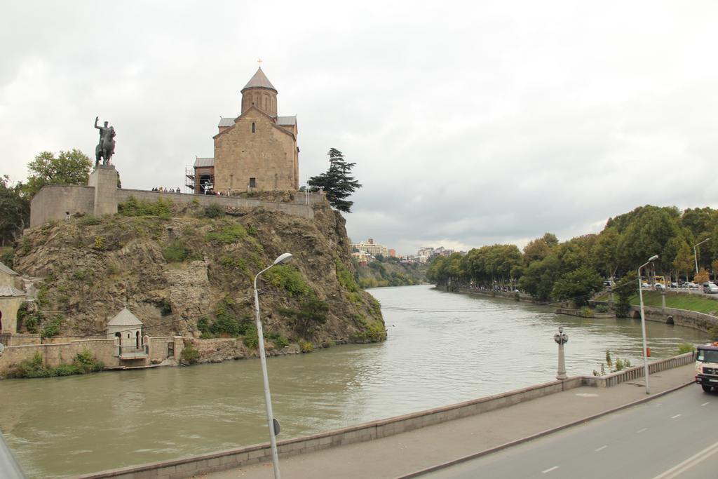 Lilika Apartments On Meskhishvili Tbilisi ห้อง รูปภาพ